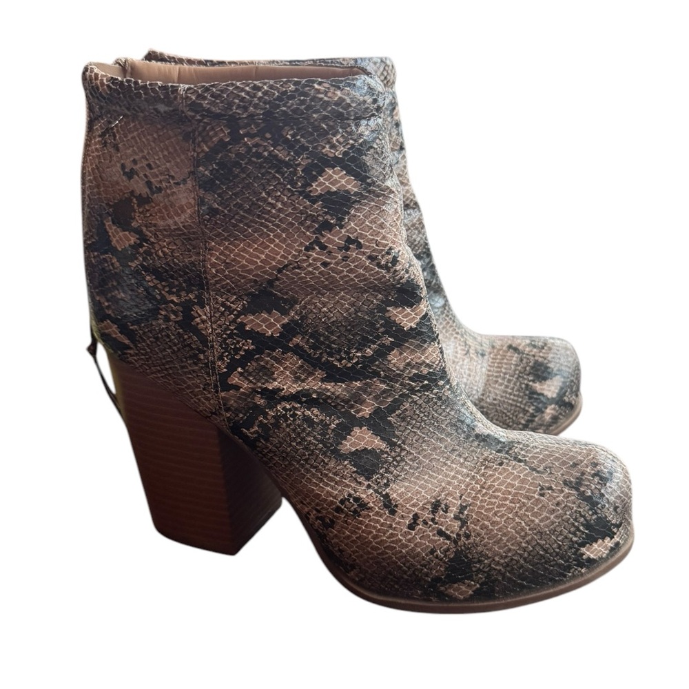Elle Faux Snakeskin 4” Heeled Ankle Boots